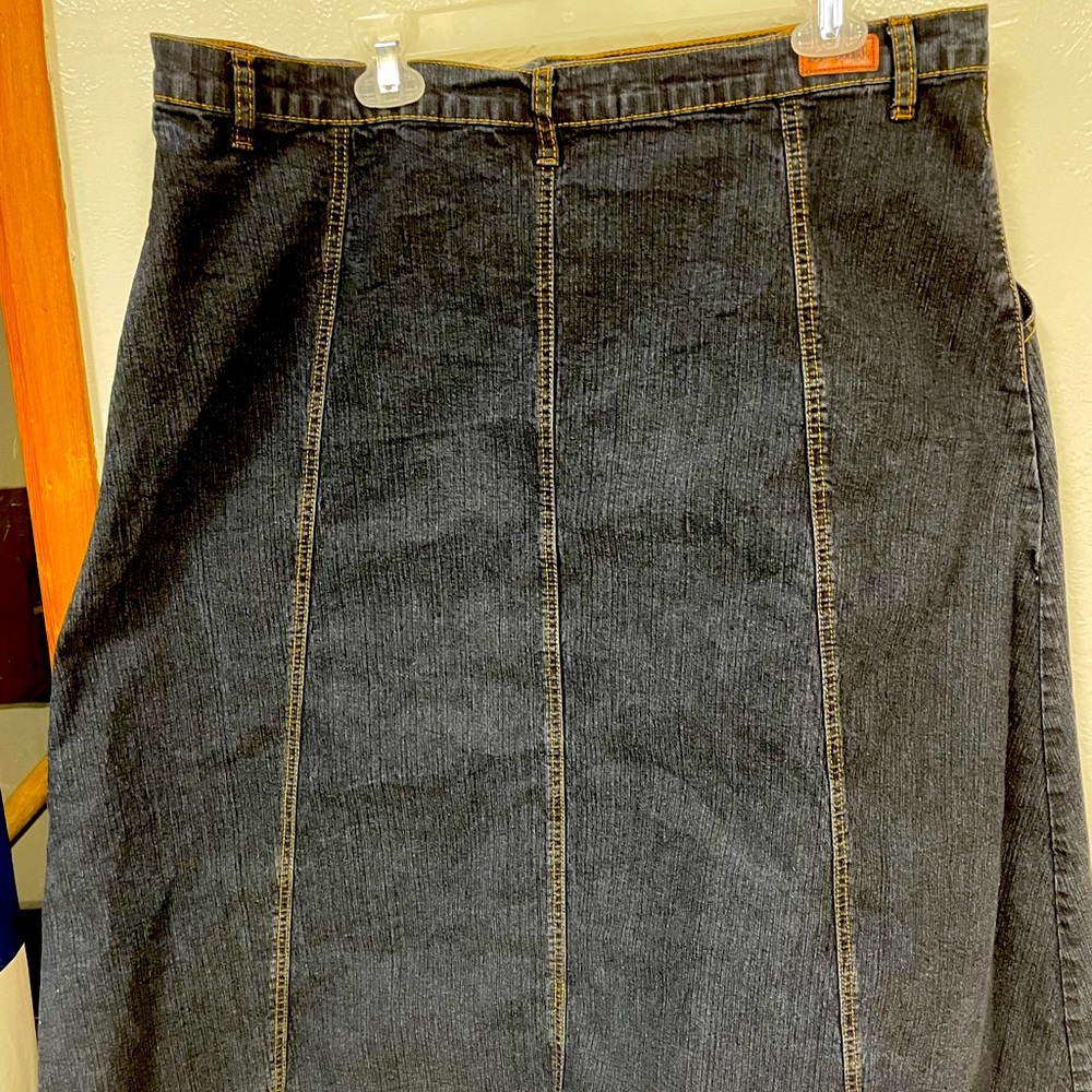 Dark jean/denim maxi skirt (3XL)